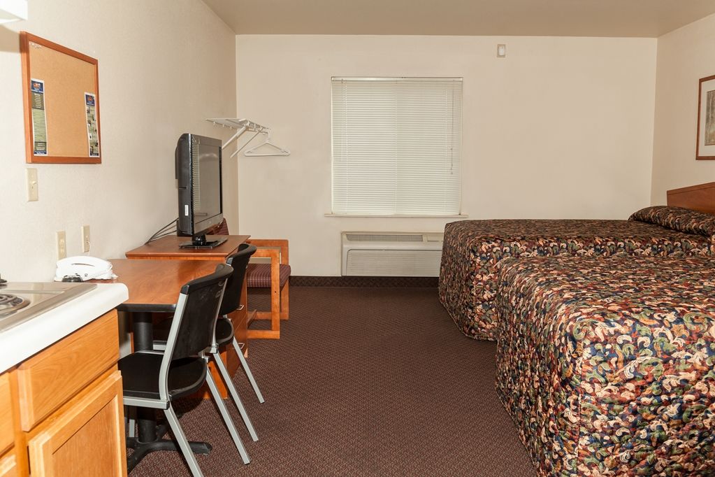 Woodspring Suites San Antonio North Live Oak I-35 객실 사진