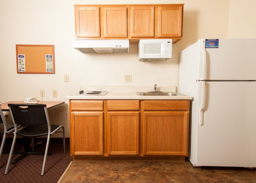 Woodspring Suites San Antonio North Live Oak I-35 객실 사진