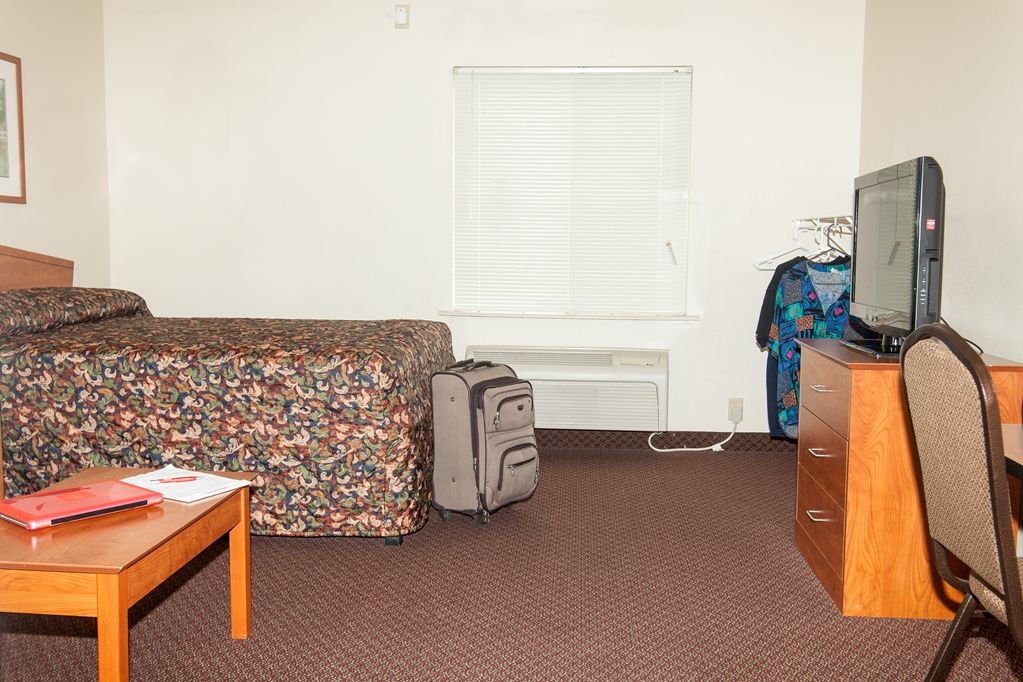 Woodspring Suites San Antonio North Live Oak I-35 객실 사진
