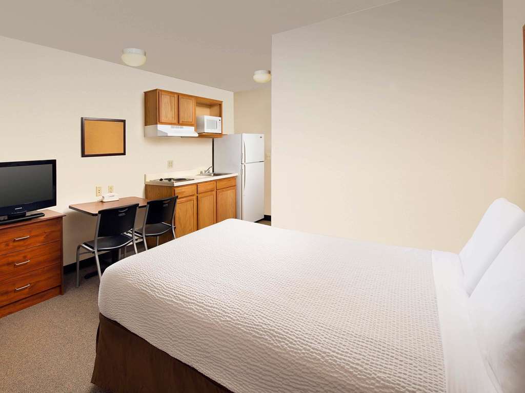 Woodspring Suites San Antonio North Live Oak I-35 객실 사진